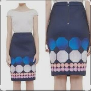 Ted Baker London Navy Rivaas  Pencil Skirt Size Ted 0 U.S Size 2